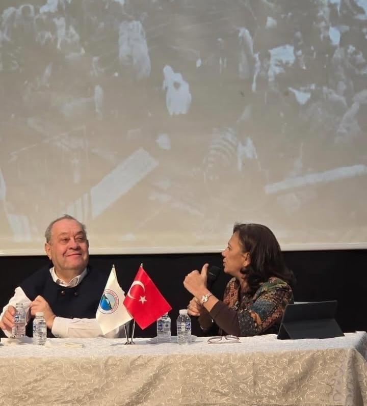 Menderes'te 102. Yılında Mübadeleyi Anma Etkinliği Menderes'te 102. Yılında Mübadeleyi Anma Etkinliği